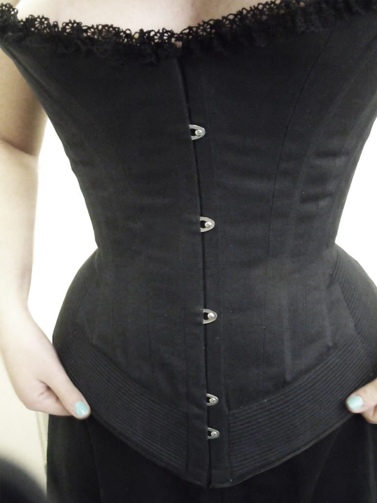 Mnemosyne-corset-1890-MB